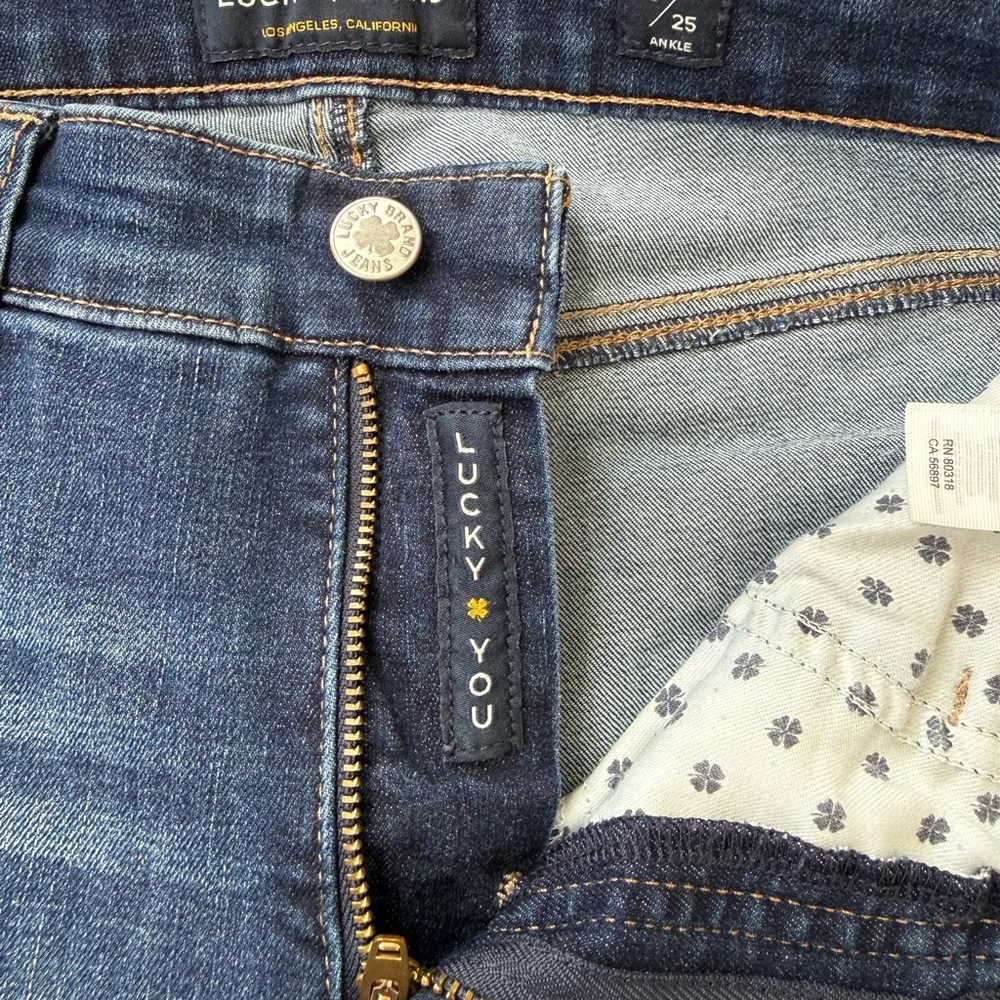 Lucky Brand Bridgette Mid Rise Skinny Jeans Raw Hem Blue Denim 0/25 Ankle - Picture 4 of 9